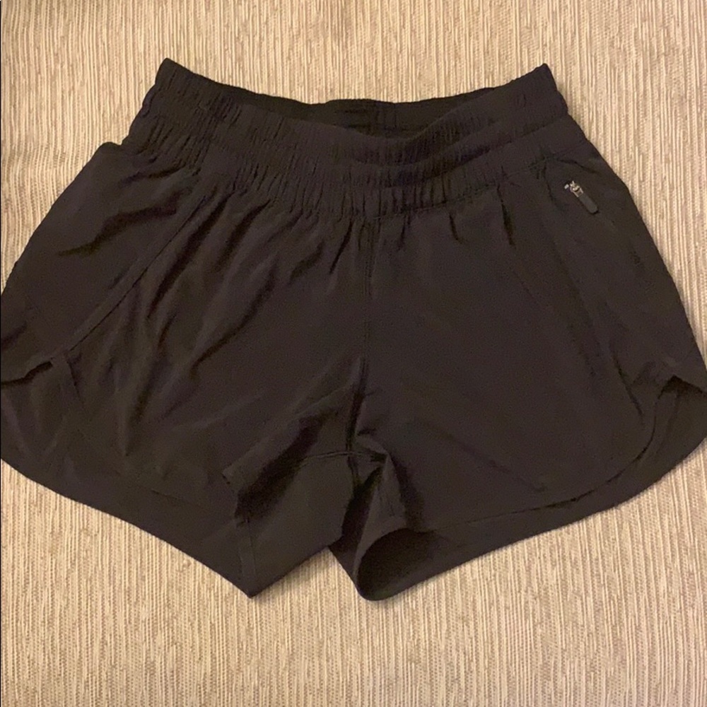 Lululemon tracker short